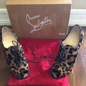 Christian Louboutin Lady Derby size 35